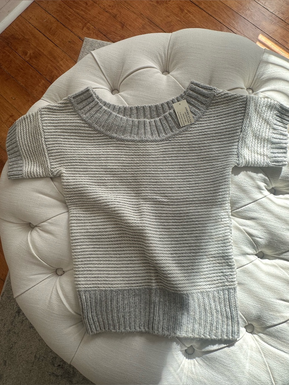 American Eagle Outfitters Light Gray Short-Sleeve Crew Sweater